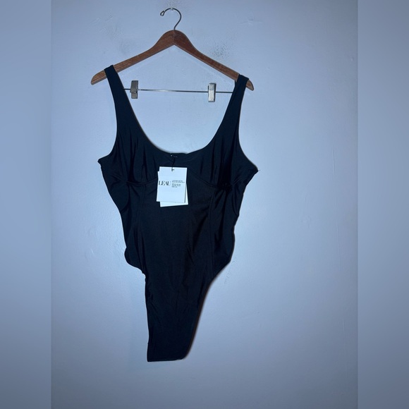 LEAU Jupiter satin bustier bodysuit size XXL NEW - Picture 2 of 4